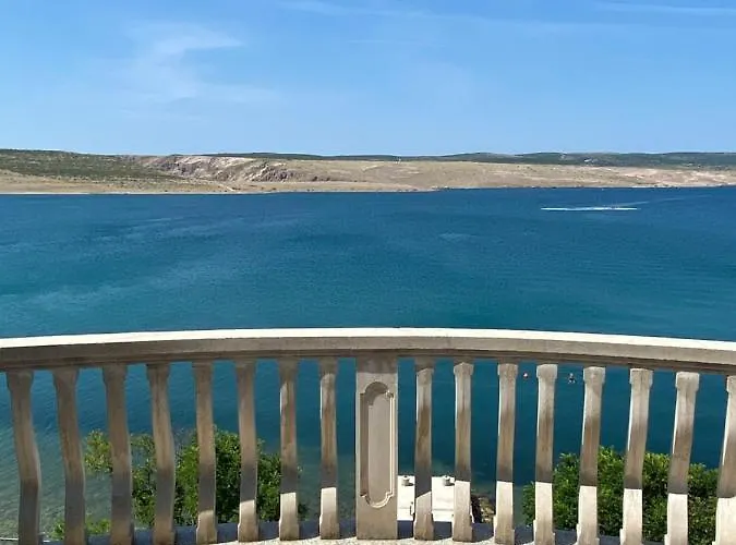 Punta Penzion 3*