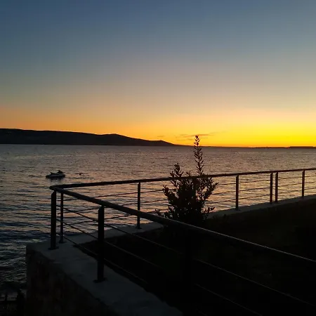Punta Πανσιόν